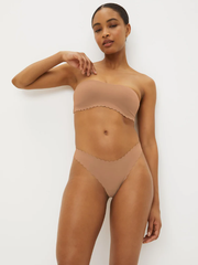 Thong No VPL Scallop Edge Knickers