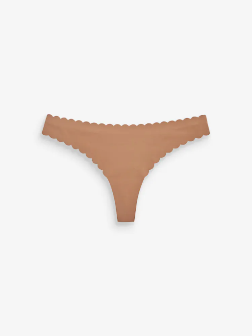 Thong No VPL Scallop Edge Knickers